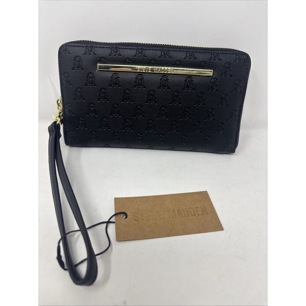 Steve Madden Black Clutch NWT